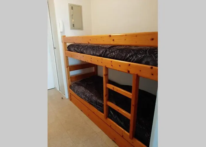 Appartement Studio Cabine 2 A 4 Personnes Face Mer. La Turballe